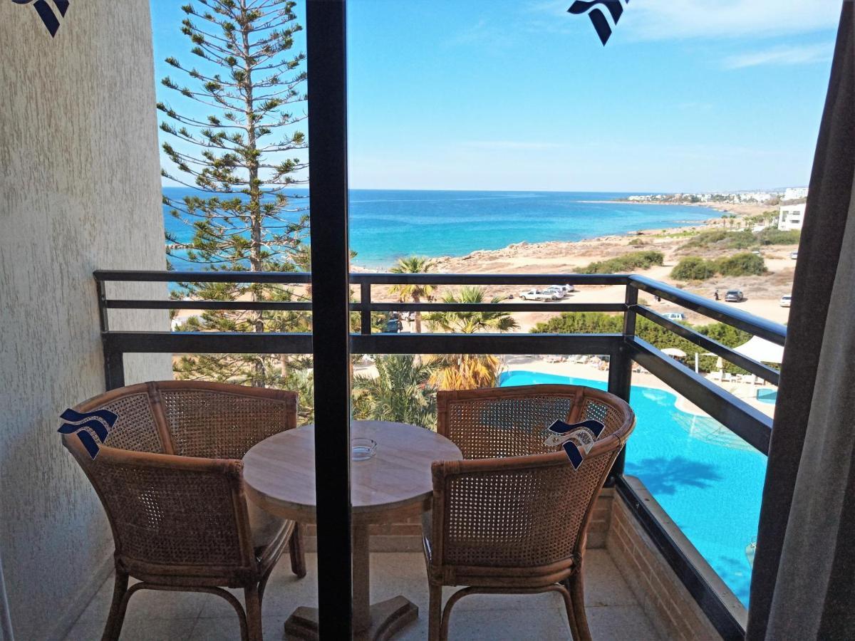 Venus Beach Hotel Paphos Exterior photo A balcony in a hotel