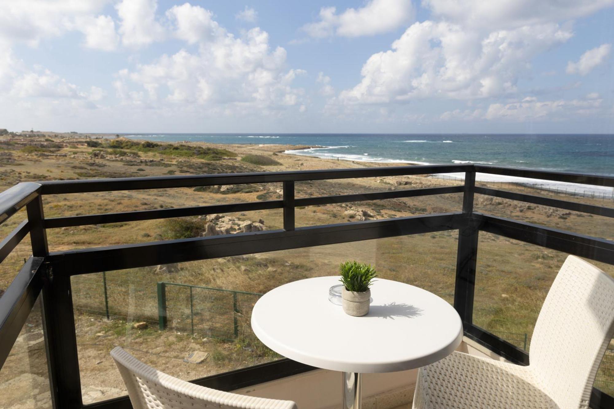Venus Beach Hotel Paphos Exterior photo